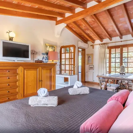 La Vinya Gran Con Vista A La Montana, Sauna, Piscina, Jacuzzi, Wi-fi, A/c, Terraza;pista Tenis Holiday home